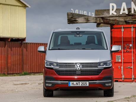 Dit is waarom de nostalgische VW-bus al 70 jaar heel voorzichtig evolueert