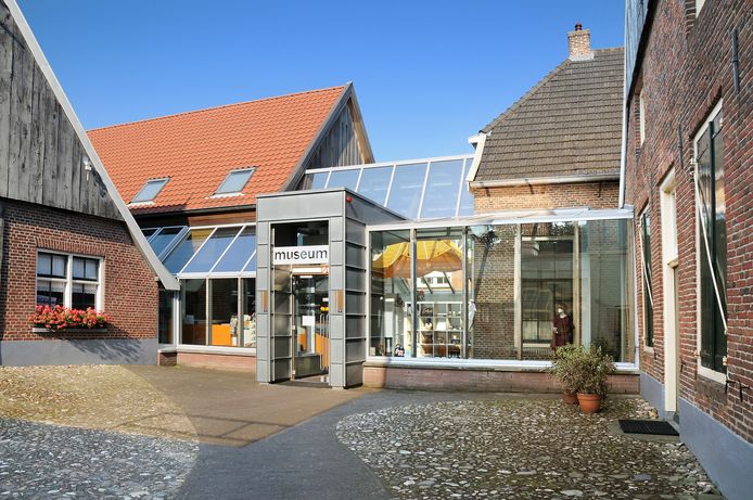 De entree van het Onderduikmuseum in Aalten.