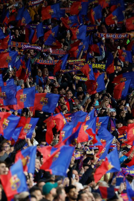 Le Barça sanctionné pour le “comportement raciste” de certains de ses supporters