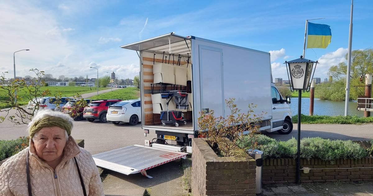 Meubels weg, wasmachines mee: opeens wordt dit opvanghuis voor Oekraïense vluchtelingen leeggehaald