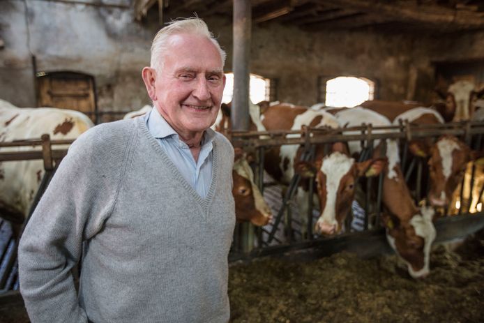 Boer Theo van der Aa in Beek en Donk.