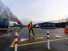 Chauffeur gewond bij ongeluk met vorkheftrucks op geplaagd milieustation in Den Bosch