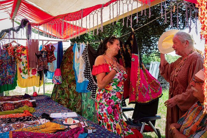 Een van de kramen tijdens het Gypsy Roots Festival