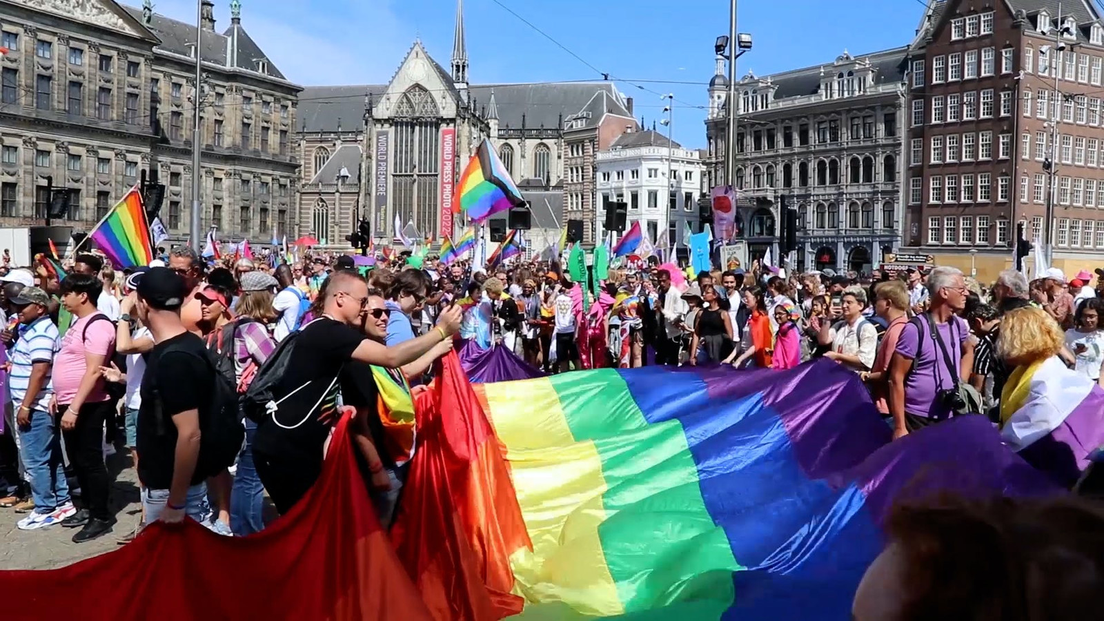 over verdere verspreiding apenpokken door Pride Amsterdam Foto