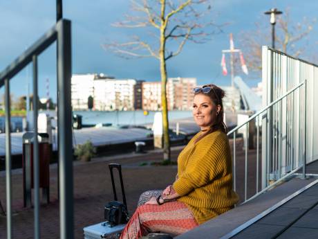 Kapster Bobby biedt klanten een luisterend oor: ‘Ze leggen hun haar, maar ook hun hart in je handen’