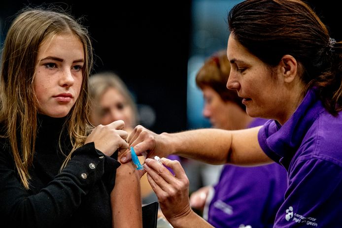 Het kabinet komt vandaag met een offensief tegen vaccinatie-angst.