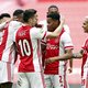 Negende dubbel is een feit: Ajax is landskampioen na zege tegen Emmen, fans bouwen feest aan ArenA