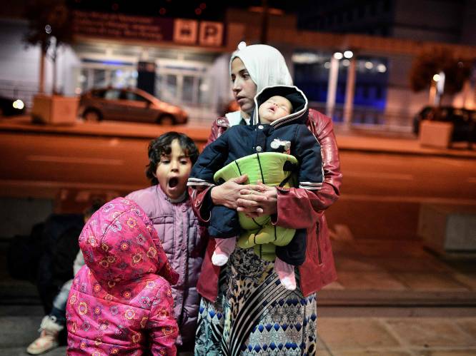 België zette minstens 20 kinderen op militaire vlucht naar thuisland
