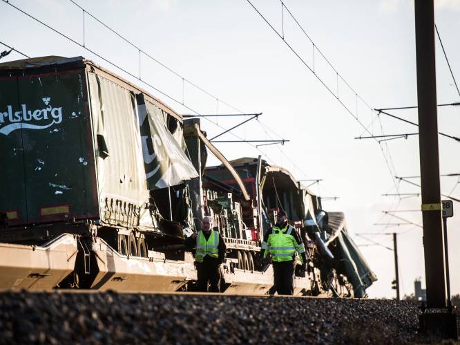 Zes doden en zestien gewonden bij ongeval met passagierstrein en goederenwagon in Denemarken