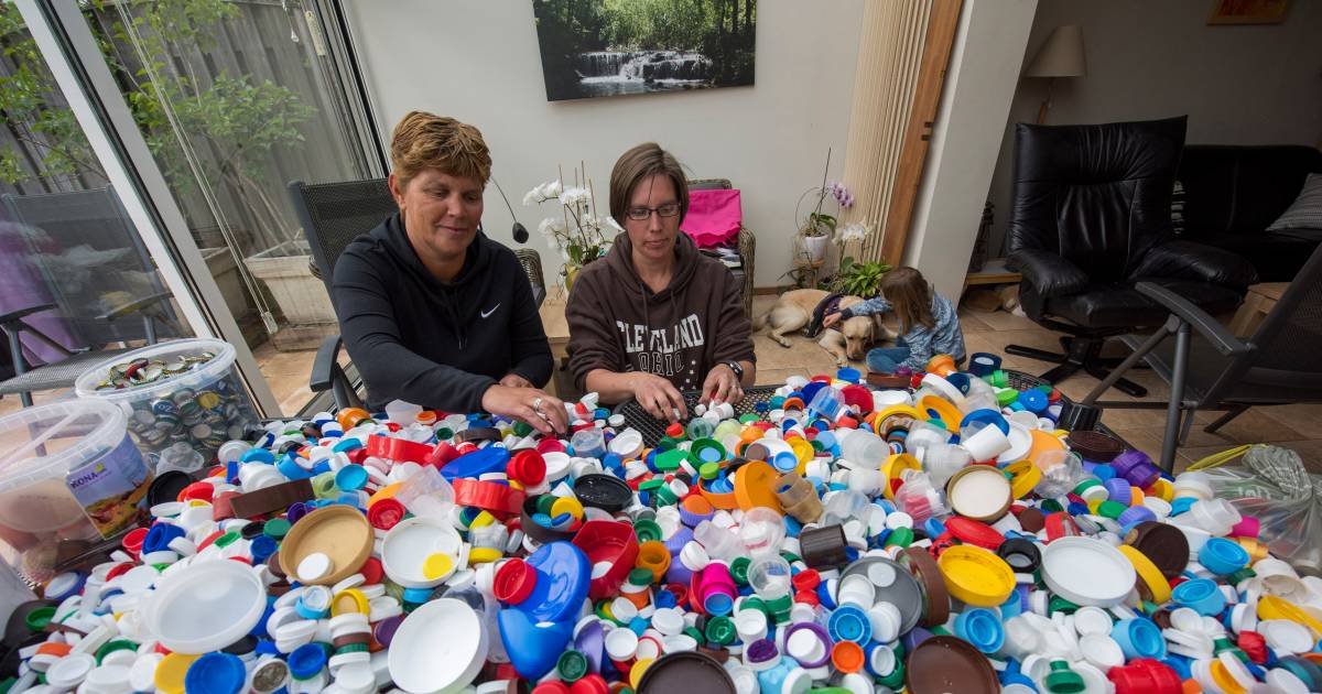 Er zijn duizenden kilo’s plastic doppen nodig voor een geleidehond