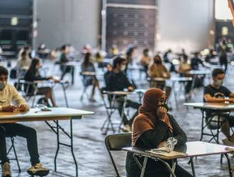 Gedaan met de ‘eeuwige student’: geen toegang tot derde jaar zonder volledig afgerond eerste jaar