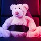 Politie redt teddybeer na noodoproep van 12-jarige jongen met autisme