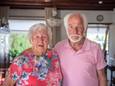 Riny en Henk Schulenburg zijn na 60 jaar nog altijd zeer gelukkig met elkaar: ‘Hij had zulke mooie tanden’.