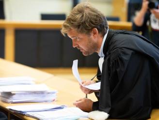 Toppleiter snelt te vlug naar Aquino-proces: nu al 1.440 euro boete, en daar blijft het mogelijk niet bij