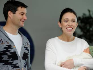 Nieuw-Zeelandse premier weer aan het werk na moederschapsverlof