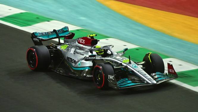 Lewis Hamilton kent dramatische kwalificatie en start in achterveld bij GP Saoedi-Arabië