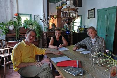 ‘Mijn taal’ inspireert dichters voor Poëziefestival Gelselaar