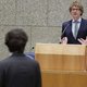 Dekker verplicht scholen tot aanpak pesten