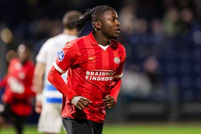 Rode Duivel Bakayoko leidt PSV met twee goals naar monsterzege tegen Zwolle