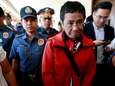 Filipijnse regering geeft slappe felicitaties aan Nobelprijswinnares Maria Ressa en noemt haar “een veroordeelde crimineel”