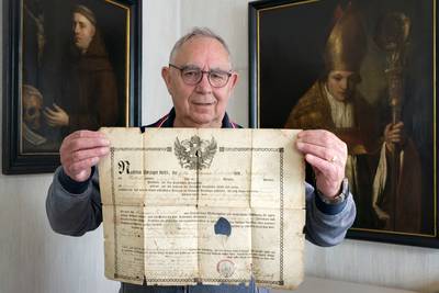 Honderden soldaten uit de regio dienden in het leger van Napoleon, Bart (81) wil ze allemaal een gez