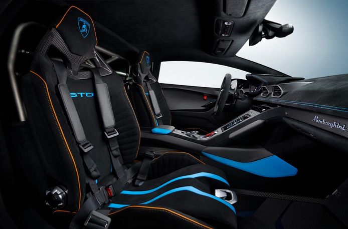 Lamborghini Huracan STO.