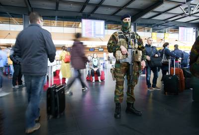 Bagage-afhandelaar vliegveld Brussel verdacht van terrorisme