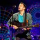 Polsbandjes van Coldplay kostten 5 miljoen euro