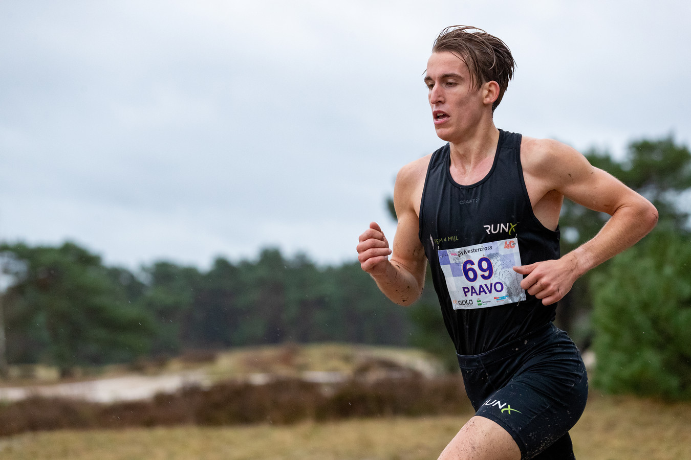 Atleet Paavo de Leng verpulvert zijn persoonlijk record op de 10