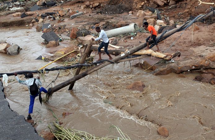 Dodental loopt op tot 253 slachtoffers door hevige regenval in Zuid-Afrika