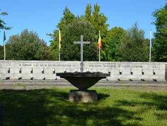 Stadsbestuur en vaderlandslievende verenigingen herdenken einde Tweede Wereldoorlog en brengen eerbetoon aan slachtoffers