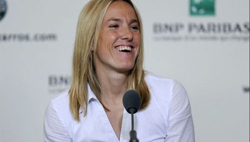 Et si Justine imitait sa copine Kim?