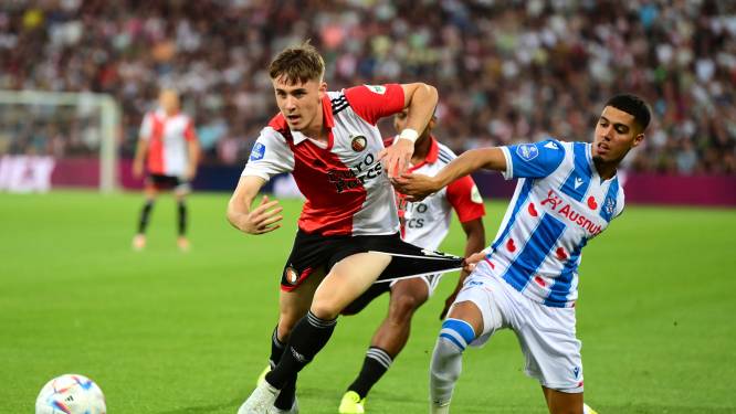 Walemark neemt zijn tijd bij Feyenoord, net als Sinisterra: ‘Ik zie een andere Patrik dan vorig seizoen’