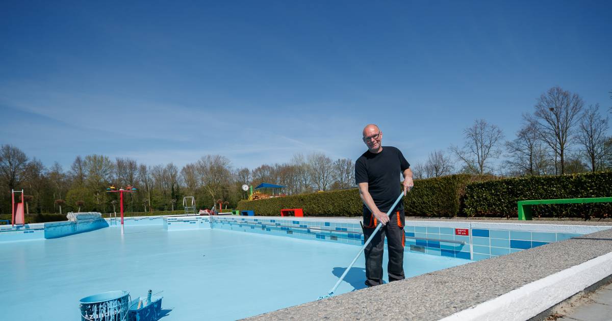 zwembad in oud gastel gaat niet meer open dit jaar de stok wacht nog even af roosendaal bndestem nl