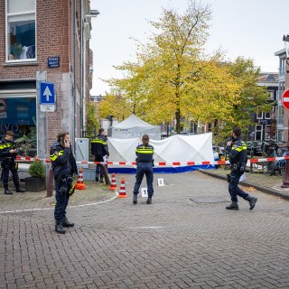 Garbage truck driver had 27-second view of woman before fatal accident on Passeerdersgracht