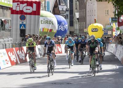 Sivakov wint tweede etappe in Ronde van de Alpen