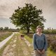 Anne Rutten kon met een gps-tracker haar dementerende moeder volgen. En de rest van de wereld ook