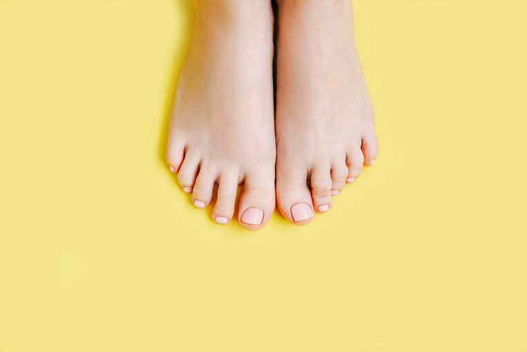 “Why You Should Consider a Medical Pedicure: Professional Care for Foot Problems”