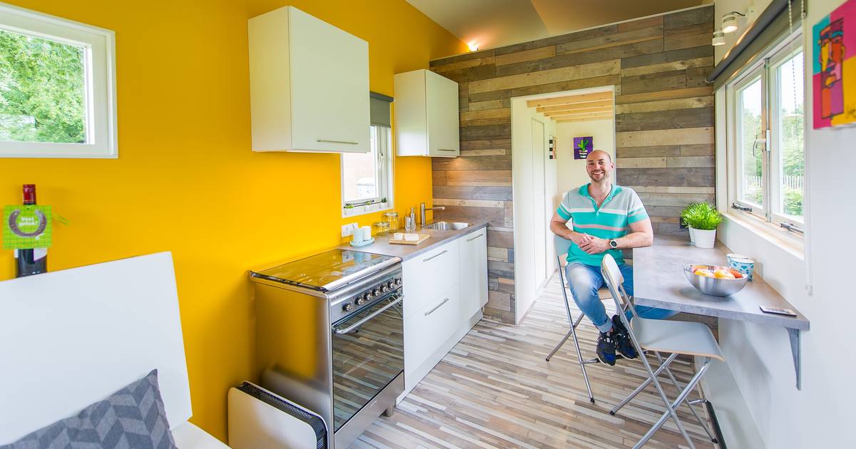 Bredanaar bouwt 'tiny house' 'Ik wil nu vooral van het huisje gaan