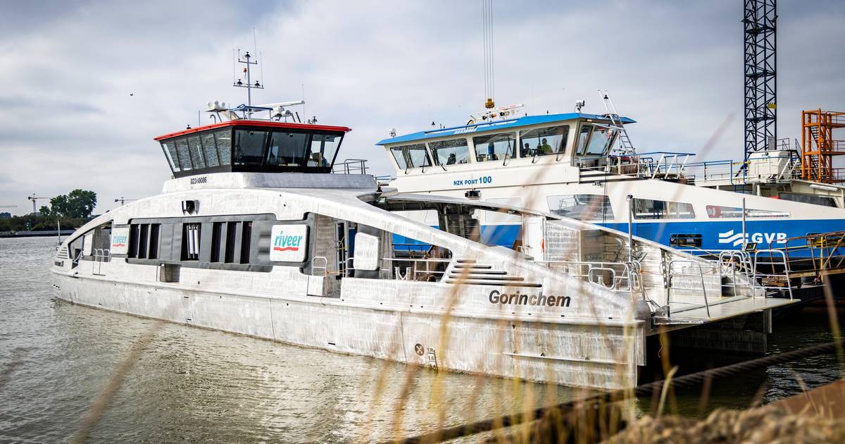 Veerdienst Gorinchem breidt uit: late avondafvaarten naar Woudrichem en Sleeuwijk