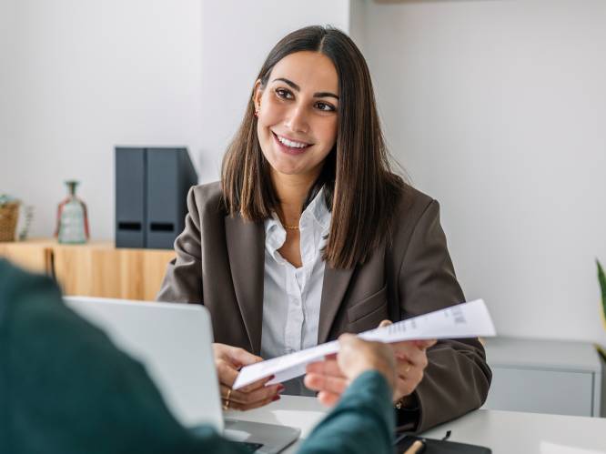 Vertel je een nieuwe werkgever de reden van je ontslag? Experts beantwoorden vaak gestelde vragen voor een succesvolle jobhunt