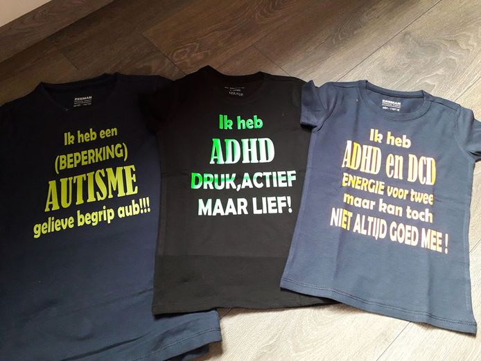 Wegversperring reinigen bron Ouders laten T-shirts bedrukken voor hyperactieve kinderen: “We waren de  afkeurende blikken beu” | Melle | hln.be