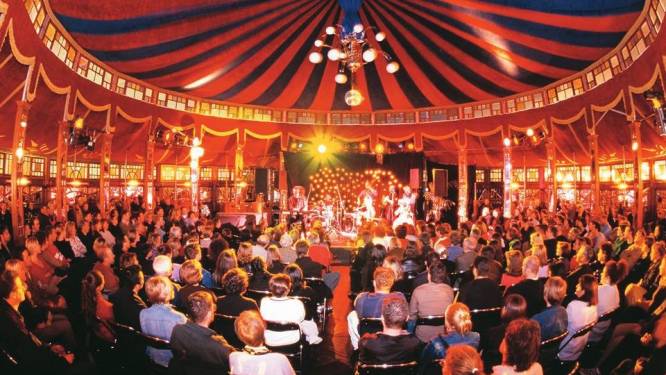 Onze weekendtips voor de Kempen: nutteloos wandelen, rockfeest in de spiegeltent, spectaculaire paardensport of een comedy-café