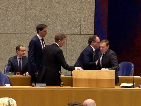 Minister Bruins is in orde maar blijft wel nog even thuis