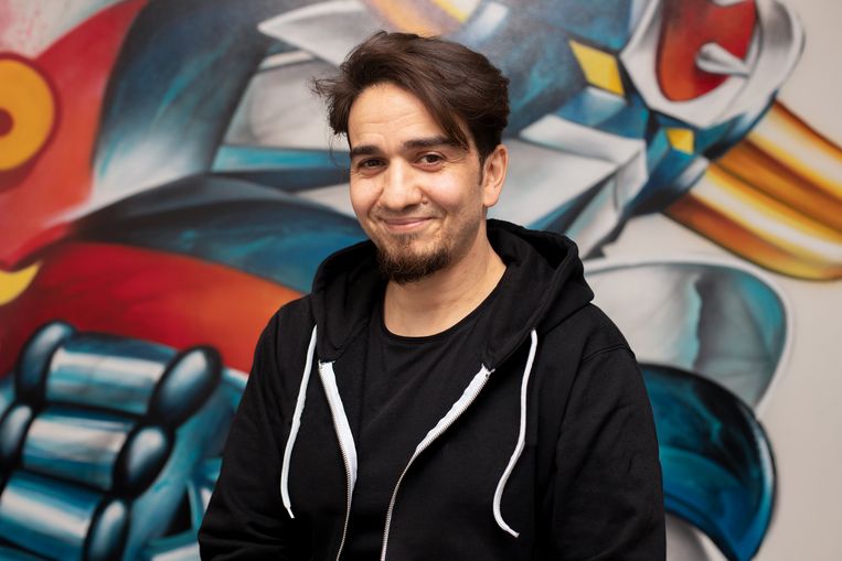 Ibrahim Ouassari, de man achter de succesvolle technologieschool Molengeek.  Beeld Narjiss Chairi