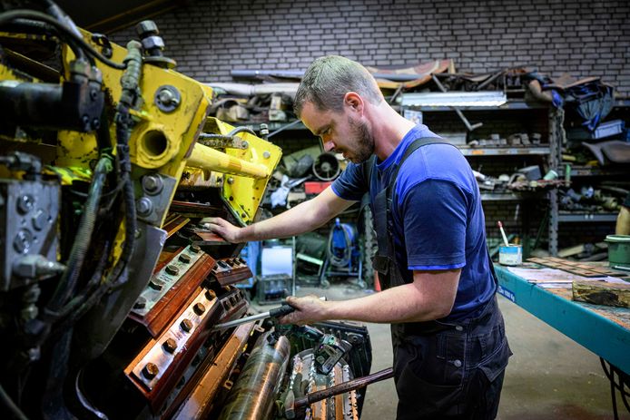 De messen zijn gemonteerd en geslepen dankzij GertJan Panhuis uit