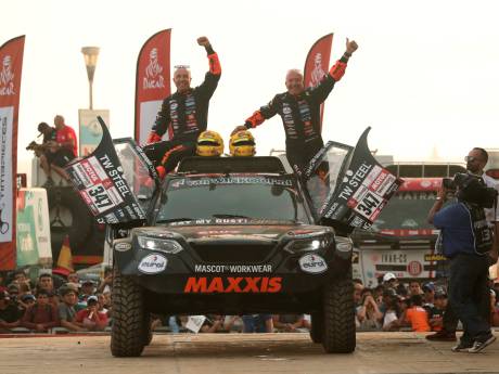 Gebroeders Coronel halen de finish van Dakar Rally