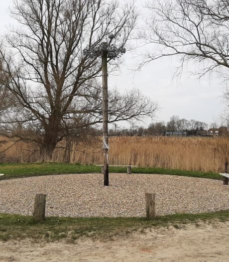 Watersnoodmonument in Halsteren moet worden opgeknapt, plan voor 70-jarige herdenking in de maak