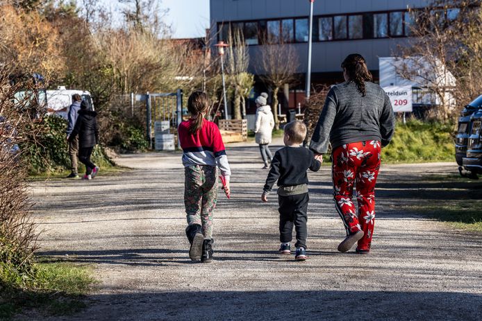 Vluchtelingen uit Oekraïne worden opgevangen in vakantiepark Vlugtenburg in 's-Gravenzande.