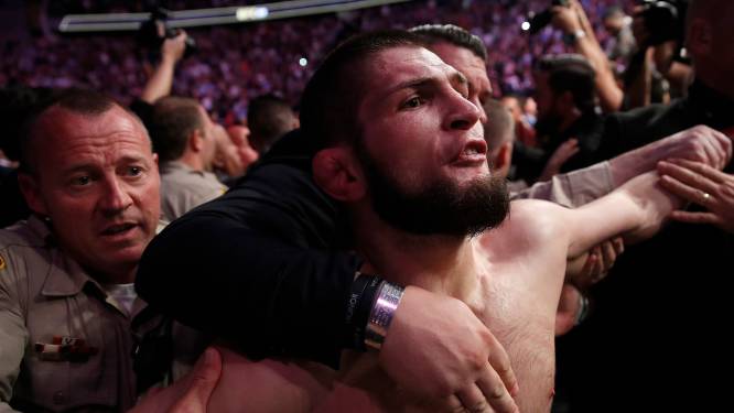 UFC-ster Khabib sloeg aanbod van 100 miljoen af om tegen bokslegende Mayweather te boksen